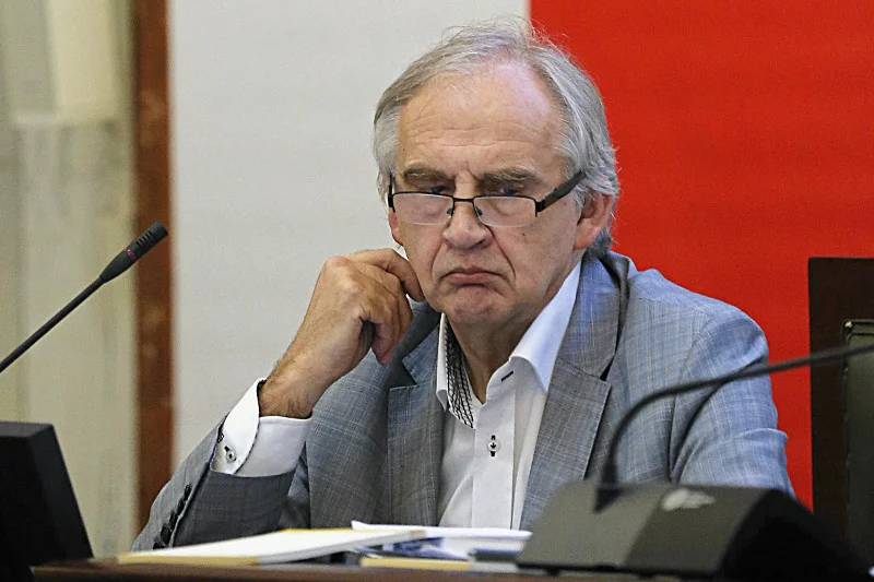 Prof. Marian Zembala nie lubi, kiedy ktoś ma uwagi pod adresem służby zdrowia?