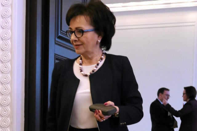 Elżbieta Witek zastanawia się nad intencjami pobitych w Gdańsku działaczy KOD.