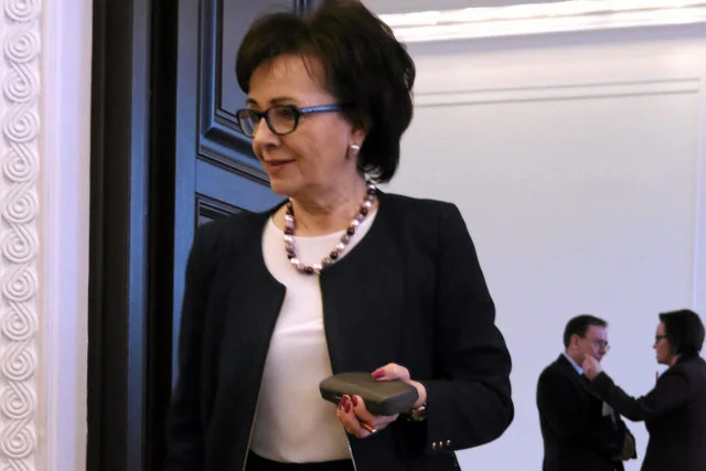 Elżbieta Witek zastanawia się nad intencjami pobitych w Gdańsku działaczy KOD.