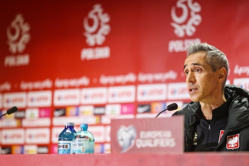 Paulo Sousa oraz Kamil Glik odpowiadali na pytania dziennikarzy przed meczem z Hiszpanami
