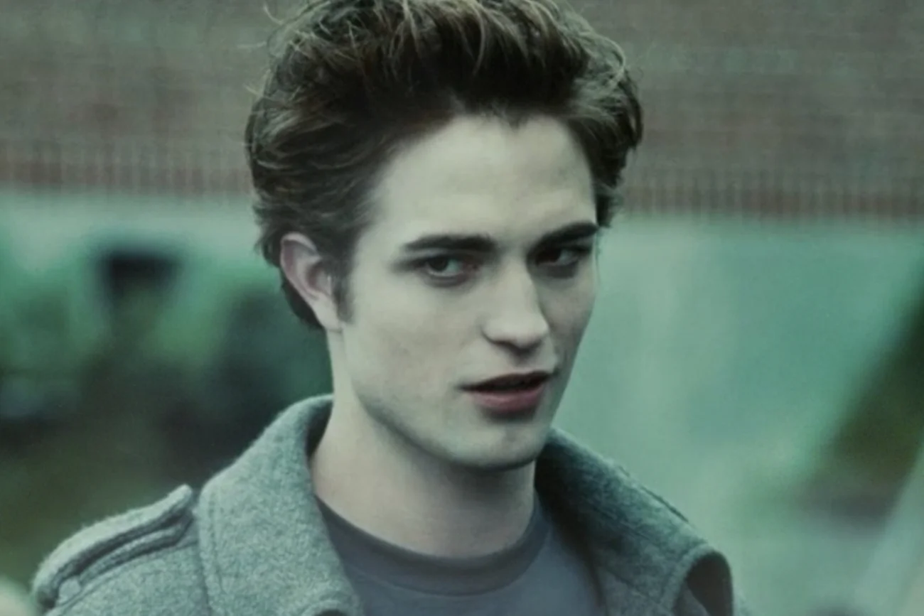 Robert Pattinson w filmie "Zmierzch"