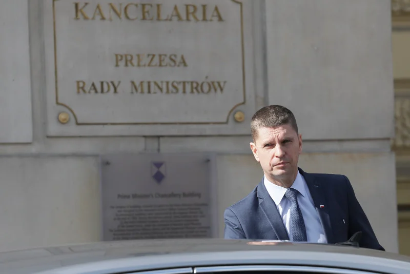 Szef MEN Dariusz Piontkowski ujawnia, jak mogą wyglądać w tym roku szkolnym egzaminy ósmoklasistów i matury.