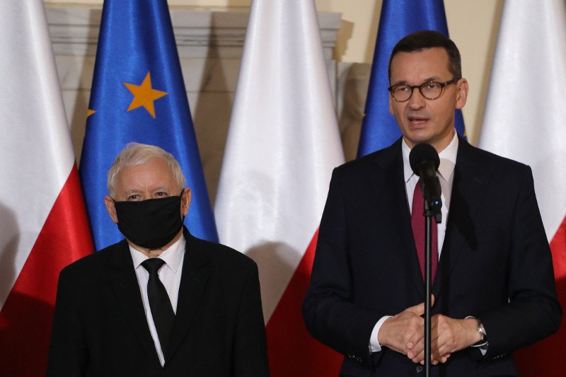 Kaczyński o Morawieckim w "Gazecie Polskiej": Ma moje poparcie i zaufanie.