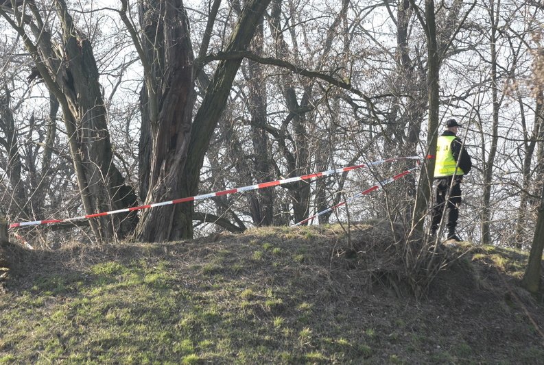 Ciało mężczyzny zasłabł w zakładzie pracy z powodu panującego tam skwaru.