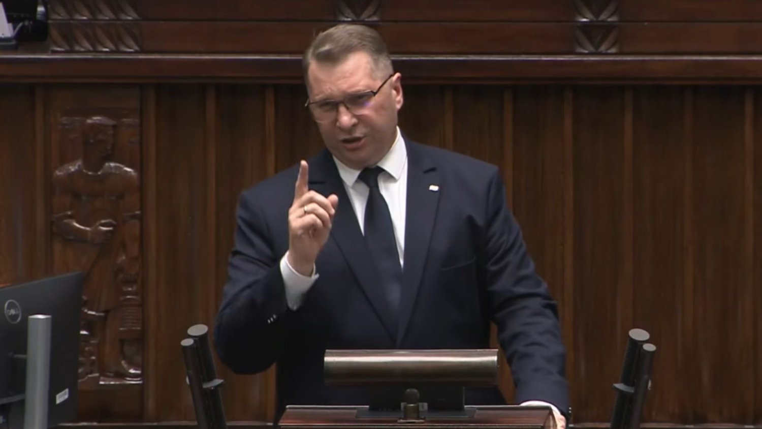 Przemysław Czarnek atakuje rząd liczbami w Sejmie. Kolejny raz ta sama śpiewka