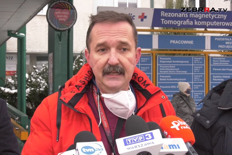 Lekarz kontraktowy na SOR Mazowieckiego Szpitala Specjalistycznego w Radomiu Piotr Kołodziej opowiedział dziennikarzom, jak wygląda sytuacja na części internistycznej oddziału ratunkowego.