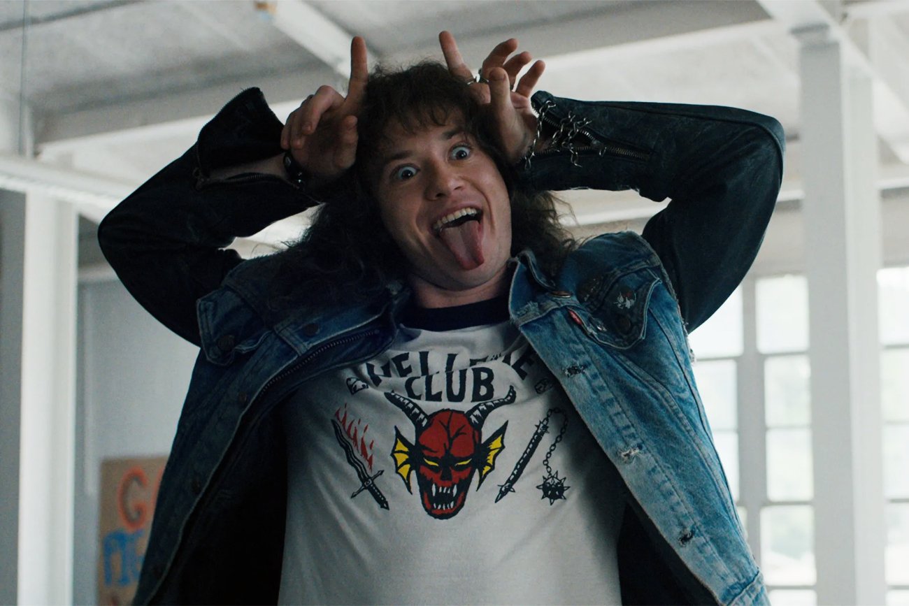 W 5. sezonie "Stranger Things" może pojawić się postać, która zginęła w poprzedniej odsłonie. Nie chodzi o Eddiego. W 5. sezonie "Stranger Things" może pojawić się postać, która zginęła w poprzedniej odsłonie. Nie chodzi o Eddiego.