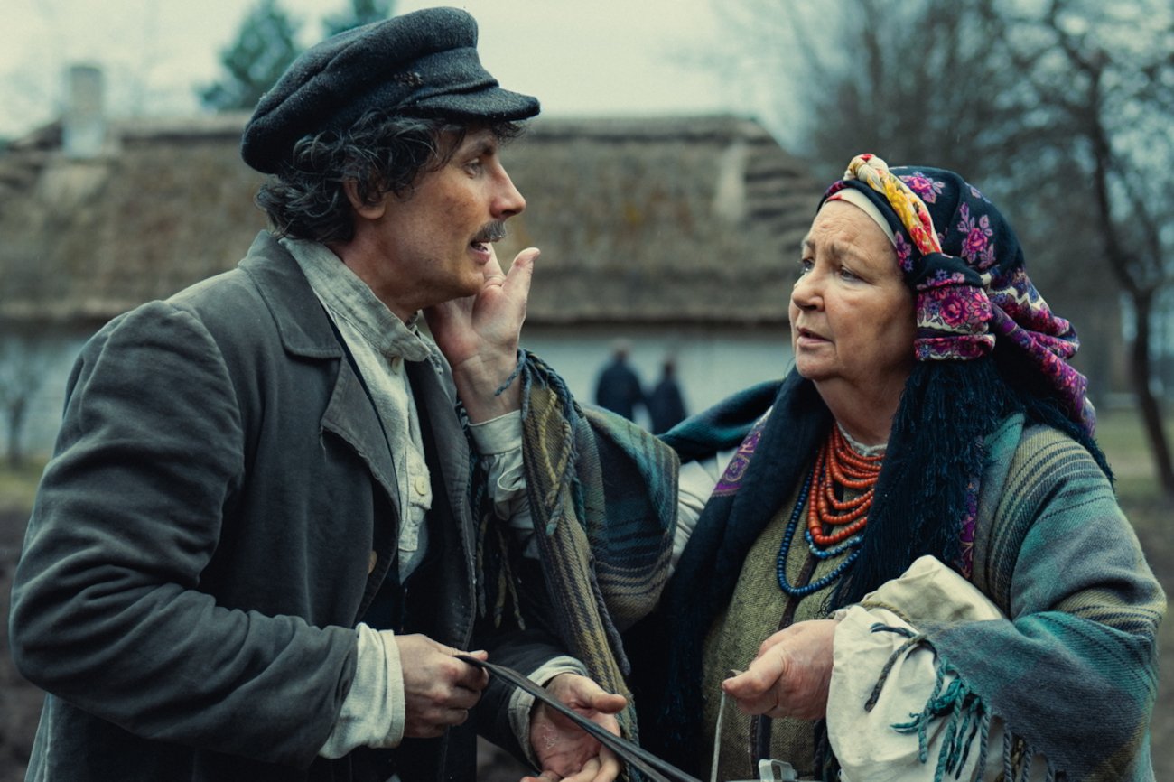 Co słychać na planie "Samych swoich" Artura Żmijewskiego?