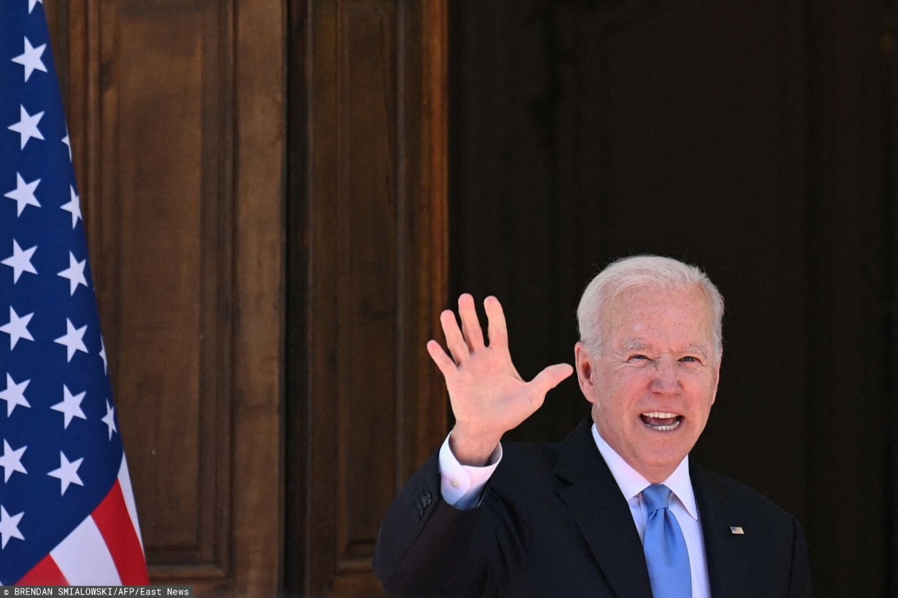 Joe Biden przeprosił reporterkę CNN za sprzeczkę.