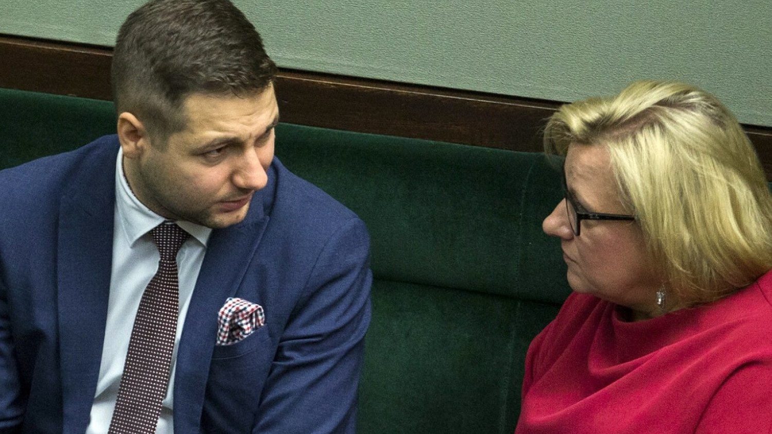 Czworo eurodeputowanych PiS może stracić immunitet. Wśród nich Patryk Jaki i Beata Kempa. Czworo eurodeputowanych PiS może stracić immunitet. Wśród nich Patryk Jaki i Beata Kempa.