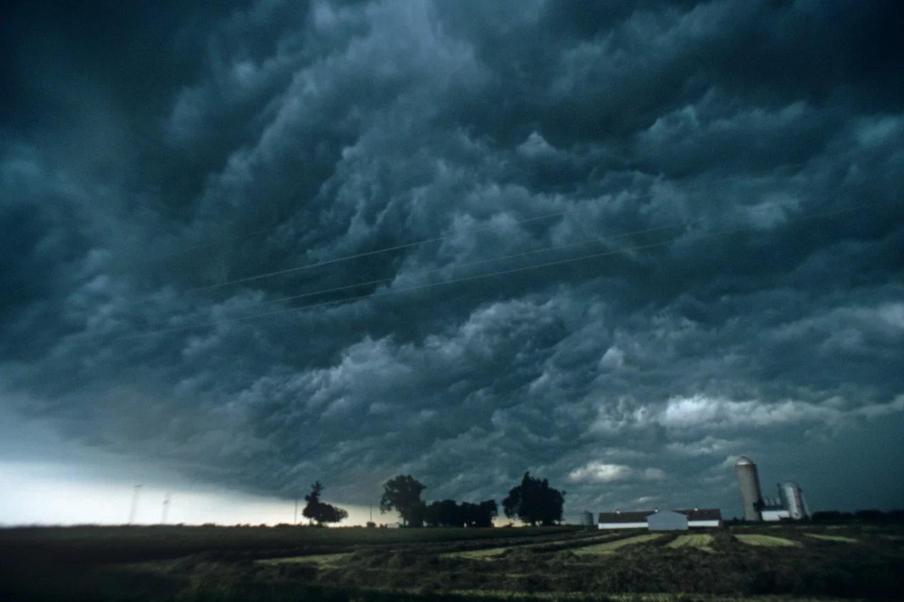 Alert RCB dla województwa dolnośląskiego. 16 powiatów z ostrzeżeniami