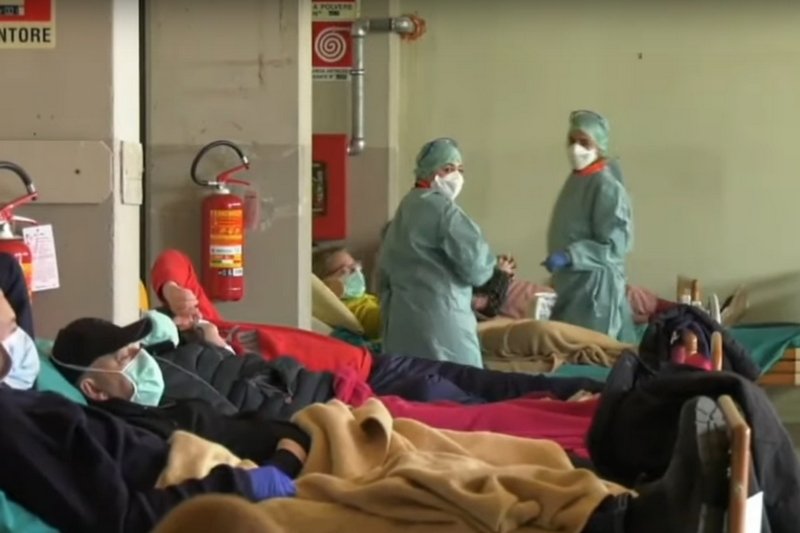 Lekarze i pielęgniarki stoją na pierwszej linii frontu w walce z koronawirusem.