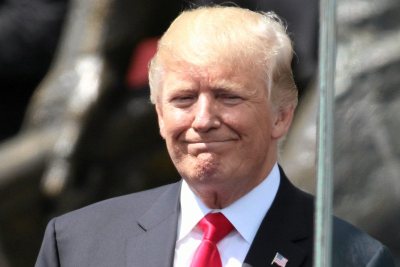 Amerykańskie media ujawniły, że sobotni poranek Donald Trump spędził w swoim klubie golfowym.