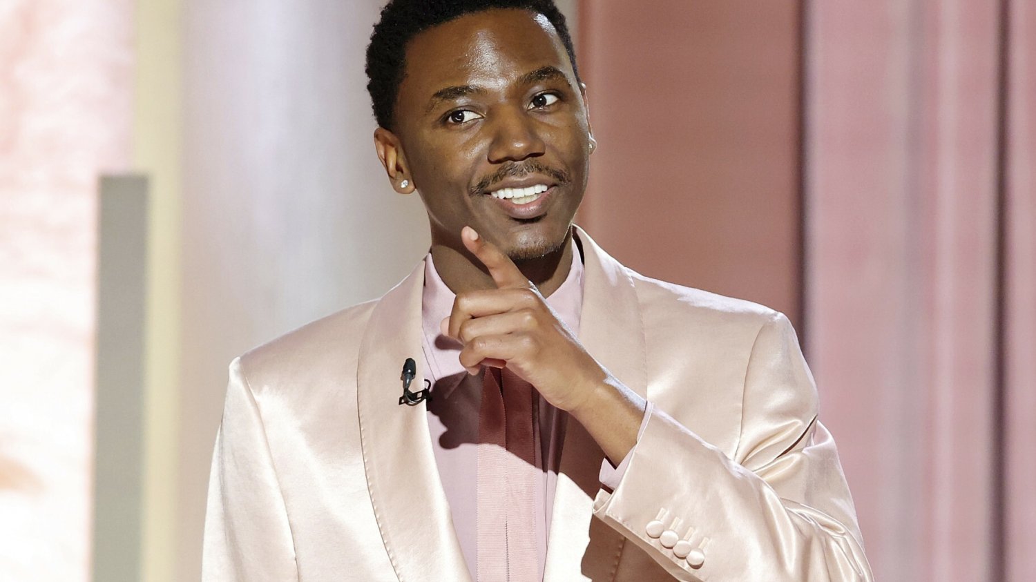 Jerrod Carmichael zażartował ze śmierci Whitney Houston na gali rozdania Złotych Globów.