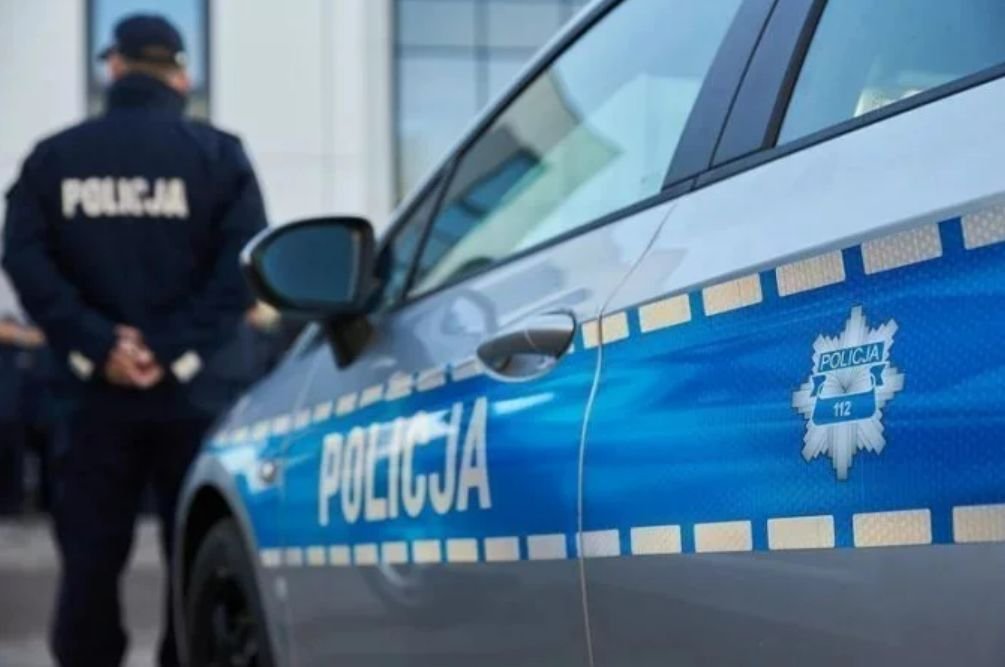 W wyniku wypadku nieopodal Ostrołęki w zderzeniu quada z ciężarówką zginął 25-letni kierowca.