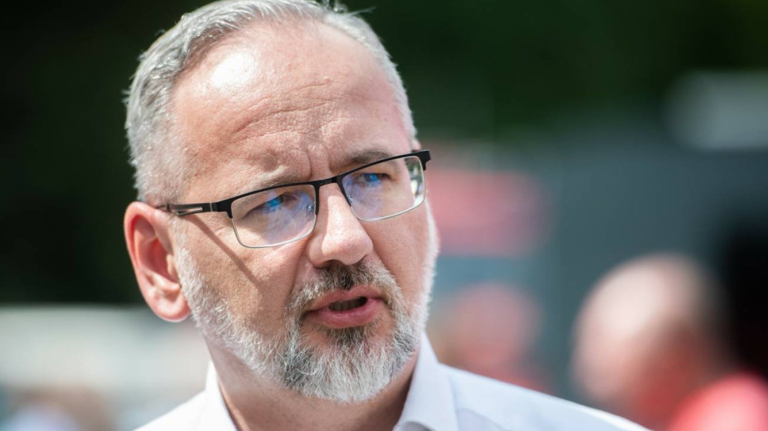 Reakcja na wpis Niedzielskiego o e-receptach. Odpowiedź NIL