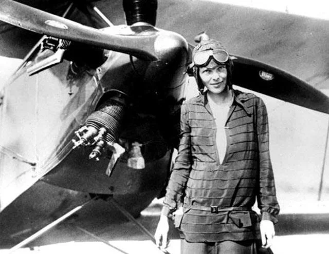 Amelia Earhart - ikona lotniczego feminizmu.