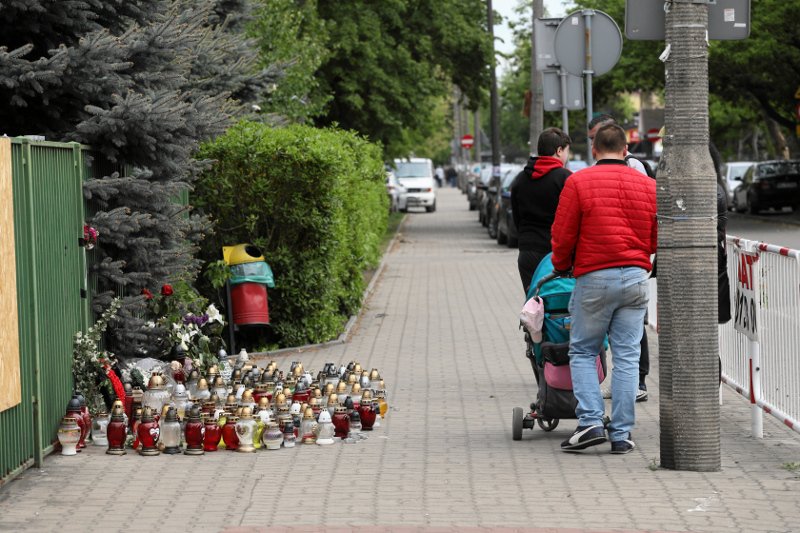 16-latek został zadźgany nożem w szkole.