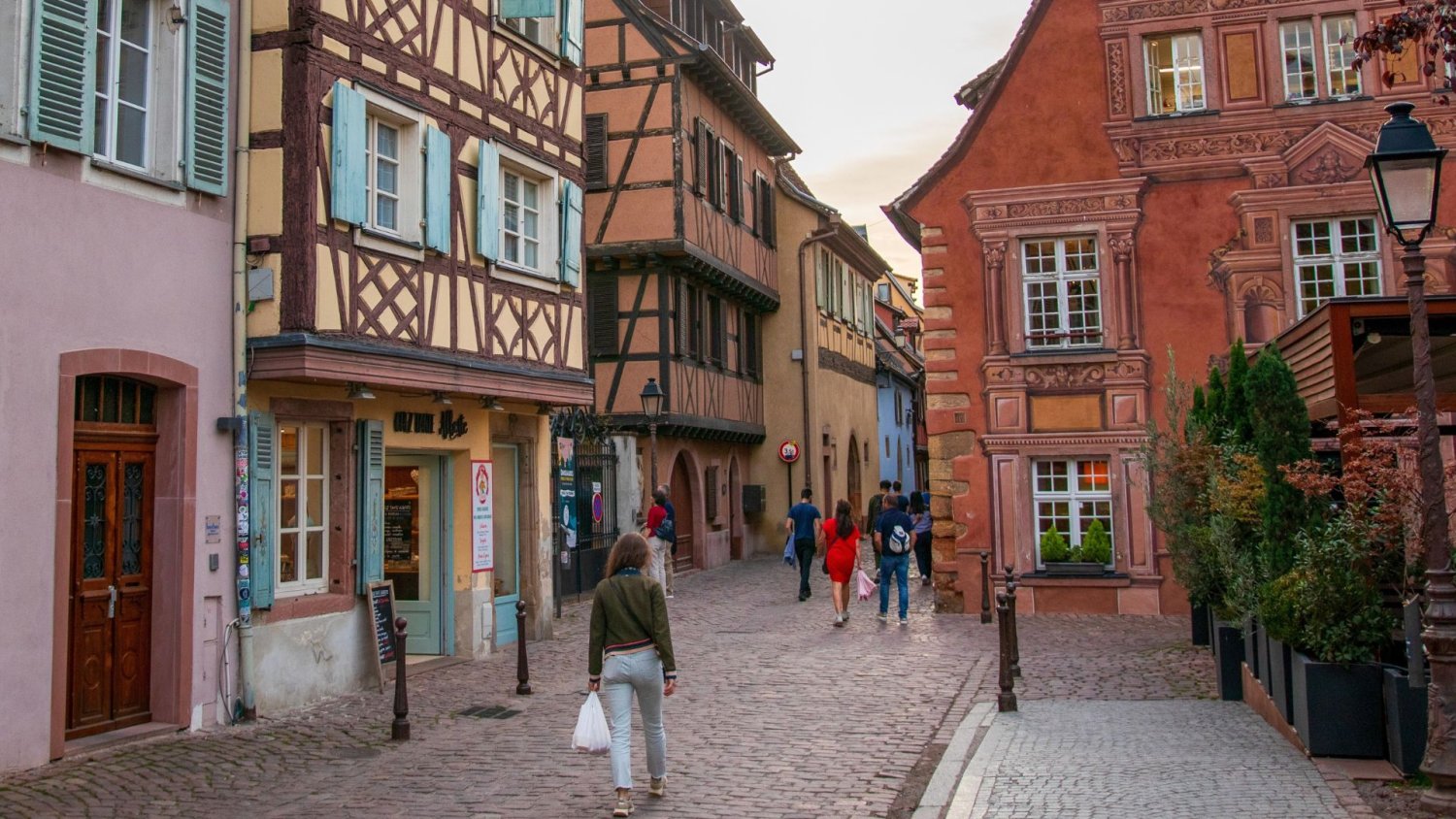 Miejsce jak z "Pięknej i Bestii". Sekretne miasteczko, które warto odwiedzić