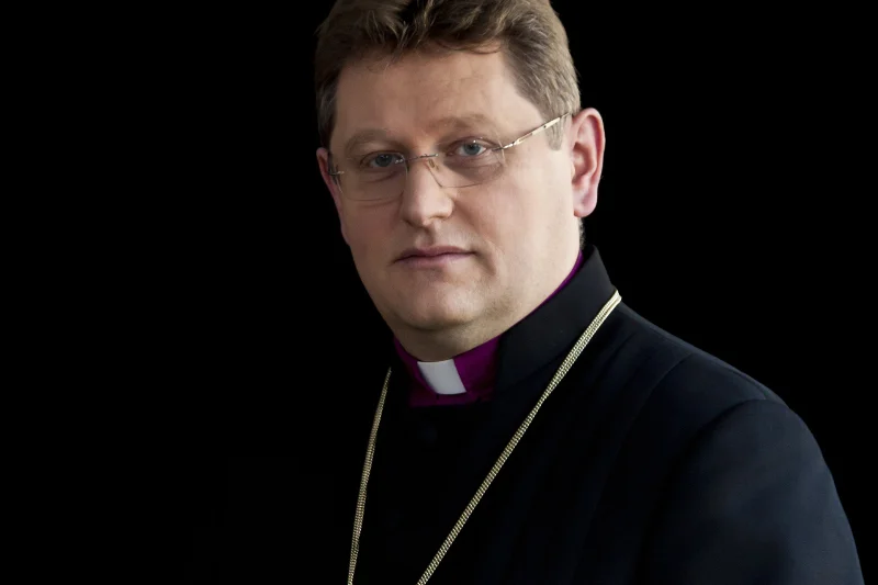 Biskup Jerzy Samiec, zwierzchnik Kościoła Ewangelicko -Augsburskiego w Polsce.