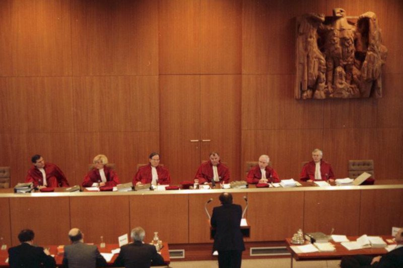 Deputowany Bundestagu z ramienia CDU otrzymał nominację na sędziego niemieckiego Federalnego Trybunału Konstytucyjnego.