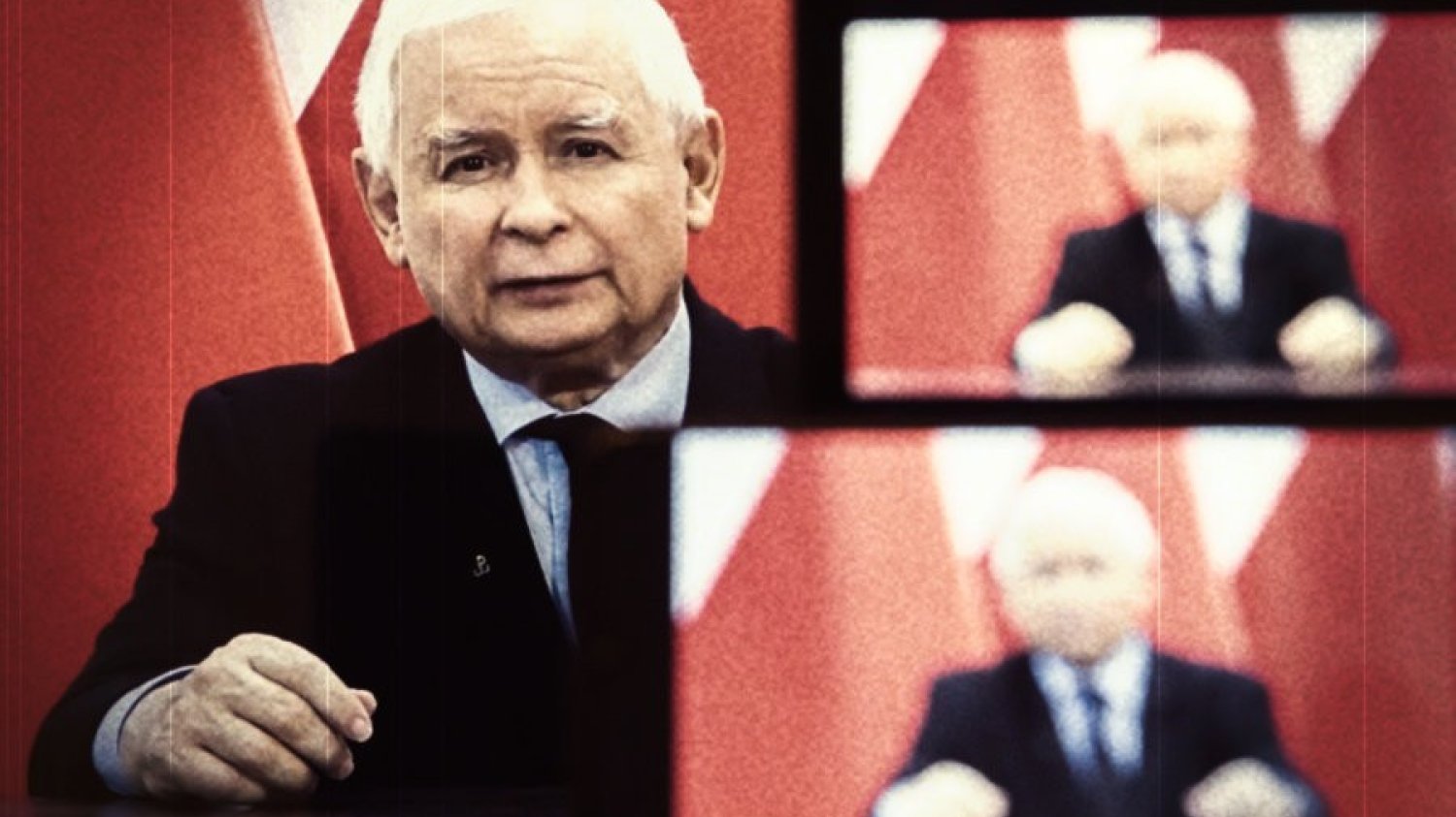 Jarosław Kaczyński na ekranie.