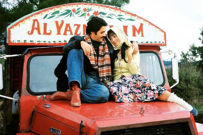 Gdzie oglądać tureckie seriale? Kanał Dizi zadebiutuje w Polsce już w kwietniu.