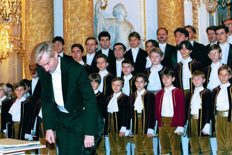 Poznańscy radni wiedzieli o pedofilii w chórze Polskie Słowiki. Przez lata jednak milczeli