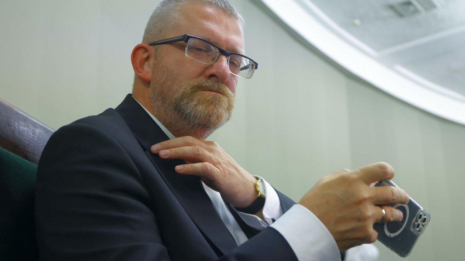 Grzegorz Braun dał w Parlamencie Europejskim upust swoim prorosyjskim poglądom