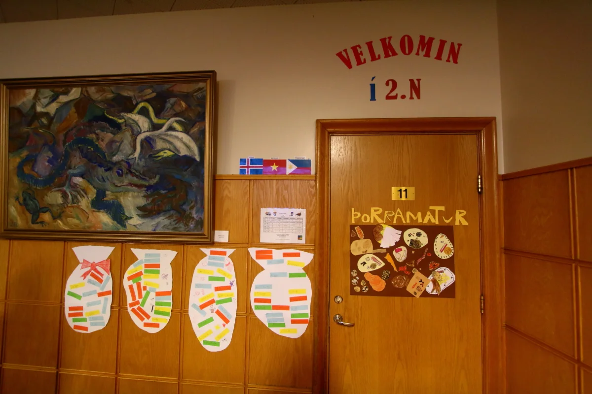 Drzwi jednej z klas, autor: Tomek Mrozek
