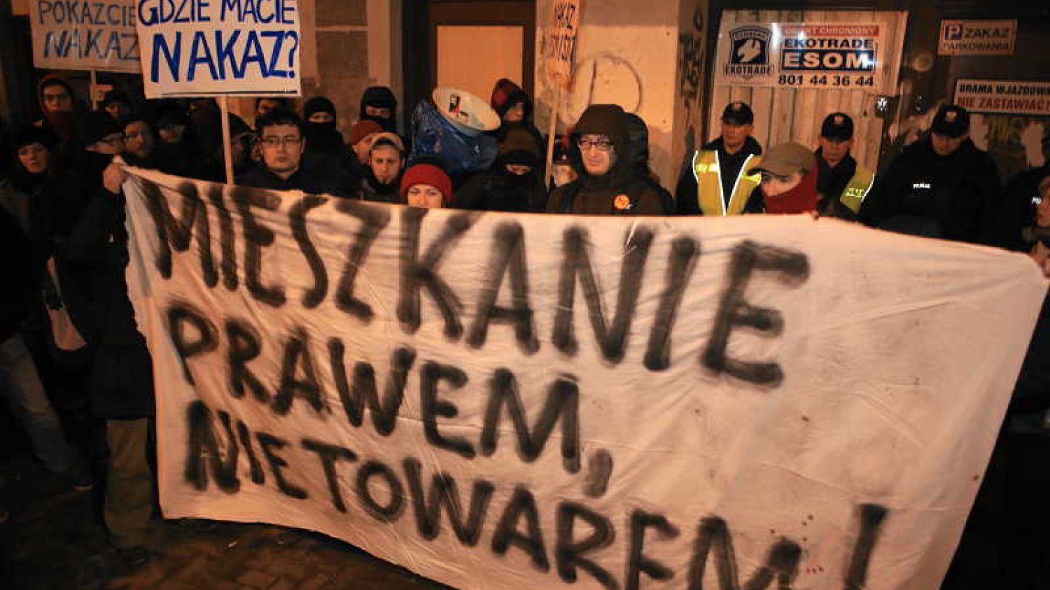 "Mieszkanie prawem, nie towarem"? A gdzie prawo własności?