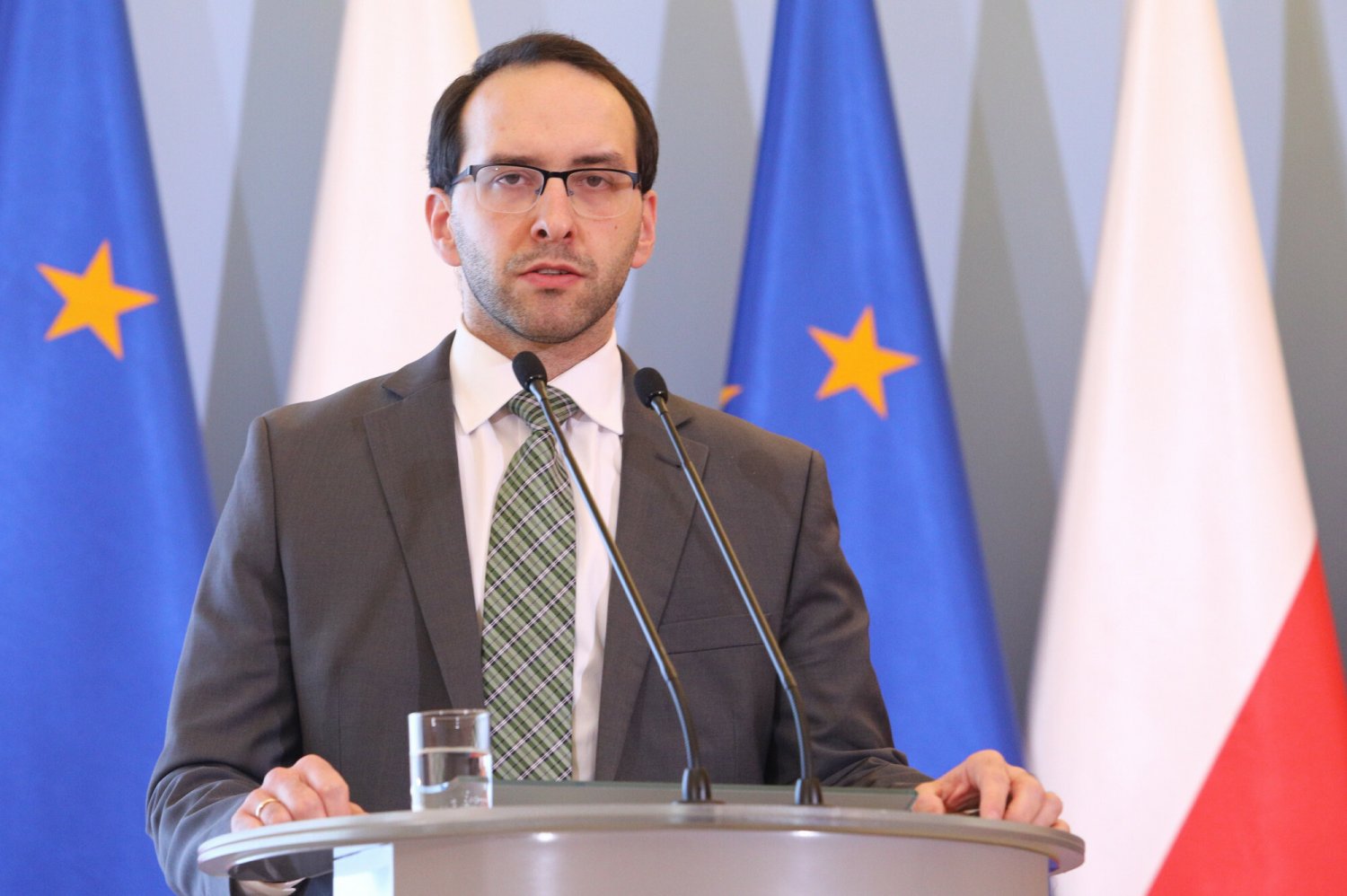 Stanisław Żaryn przekazał na konferencji prasowej informacje na temat Ramana Pratasiewicza