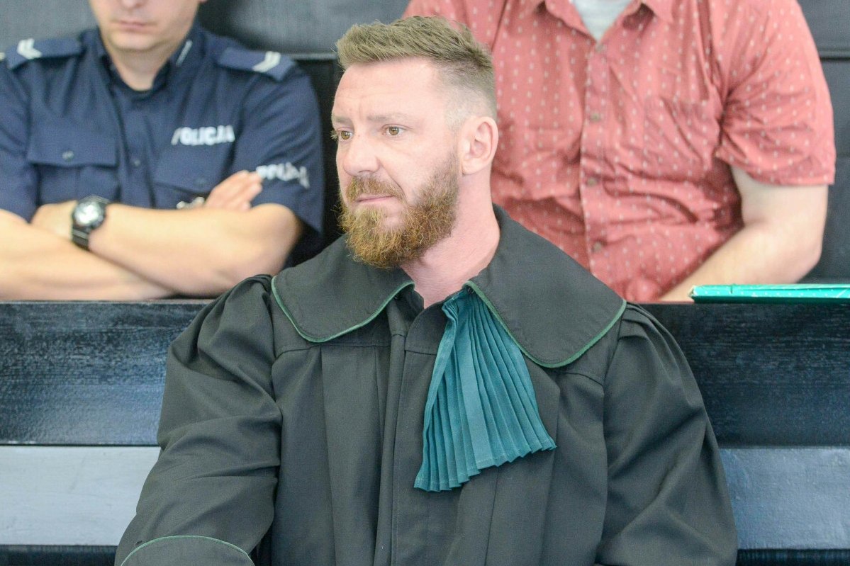 Adwokat od "trumny na kółkach" Paweł Kozanecki