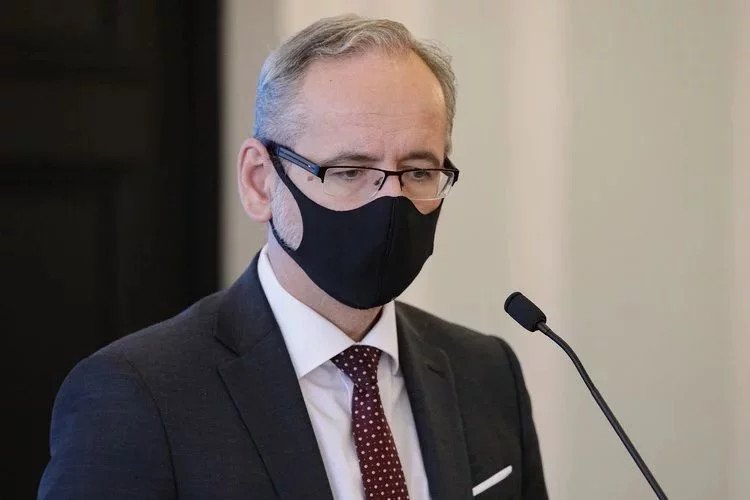 Kiedy wróci możliwość organizacji wesel? Niedzielski podał konkretny termin.