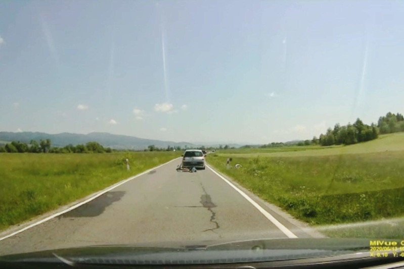 Małżeństwo wybrało się na przejażdżkę rowerową po Podhalu. Zaskoczył ich agresywny kierowca.