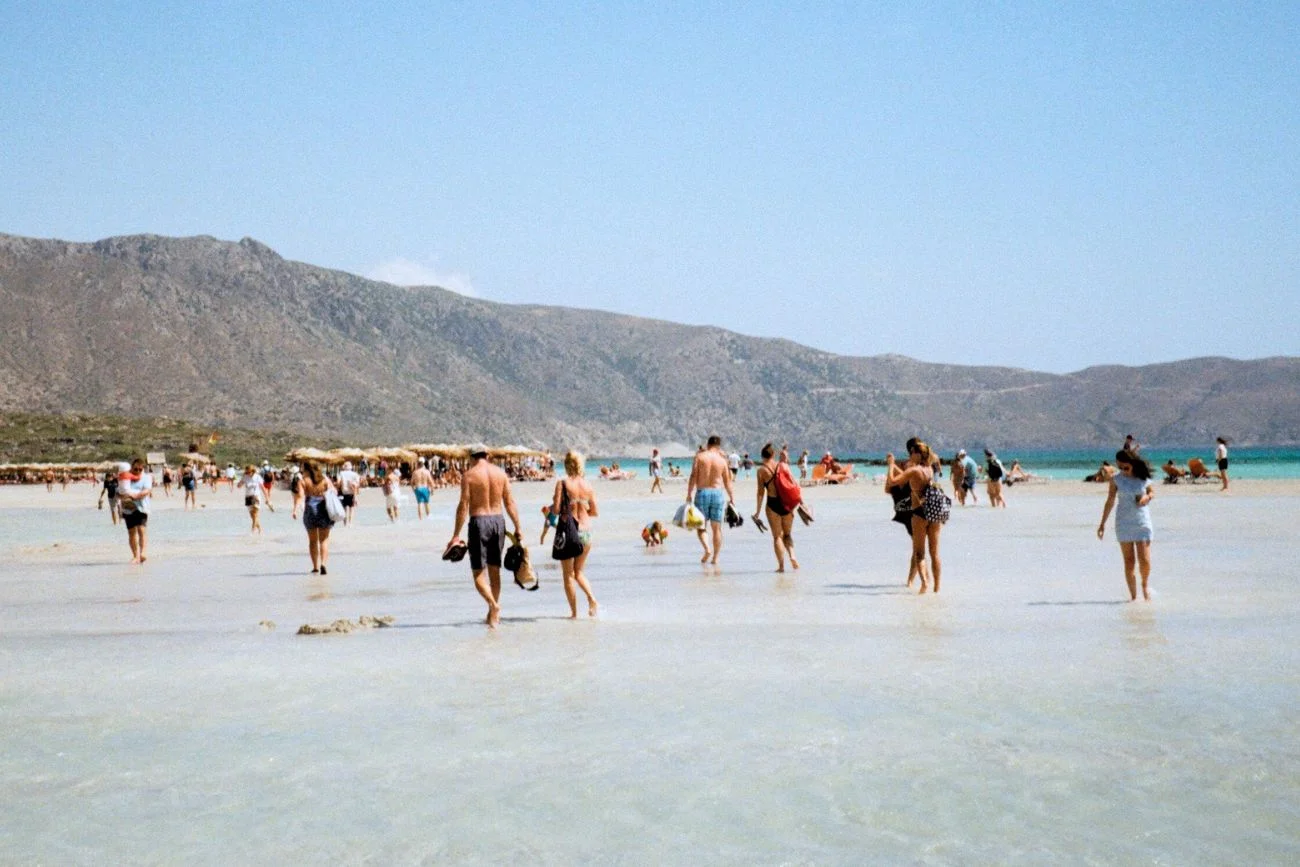Różowa plaża w Grecji, czyli Elafonisi na Krecie Plaża Elafonisi na Krecie w Grecji