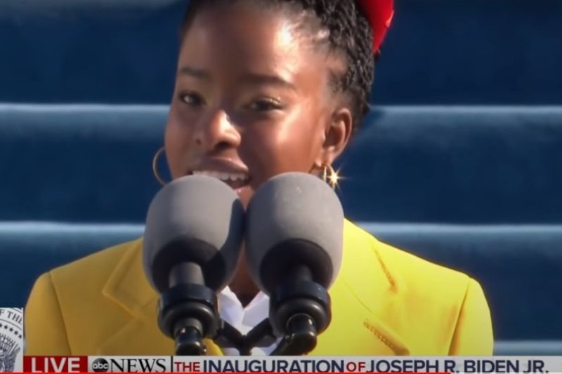 Holenderski tłumacz Amandy Gorman rezygnuje. Afera wokół koloru skóry