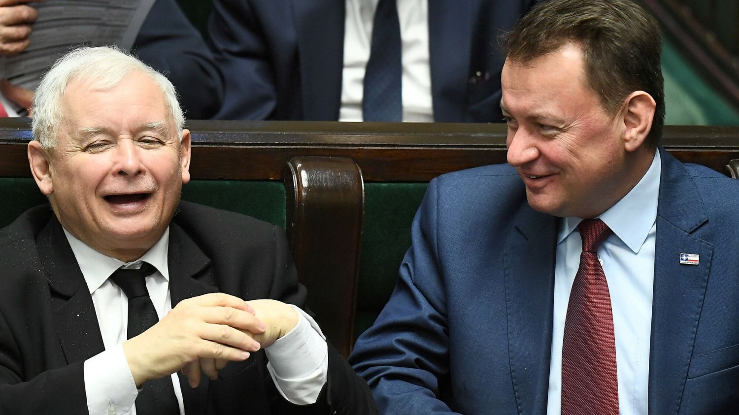 PiS w sondażu poprawiło swoje notowania.