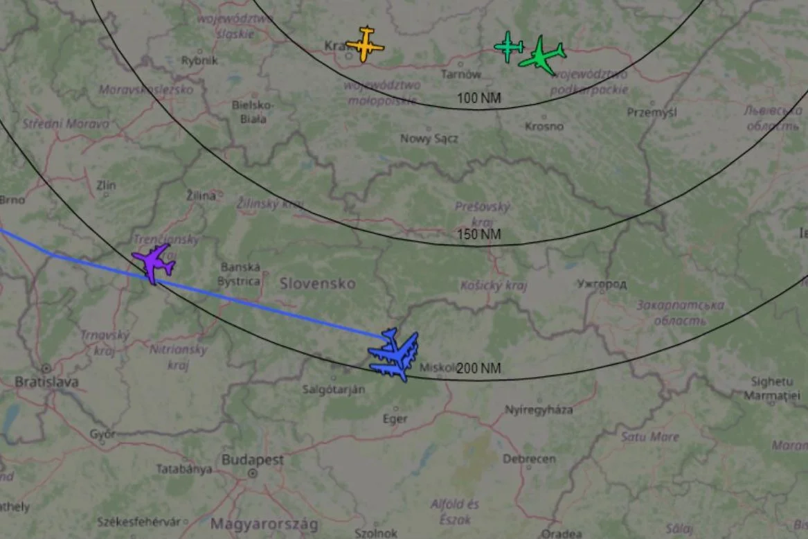 NATO wysłało dwa bombowce B-52, które krążyły między innymi nad Rumunią.