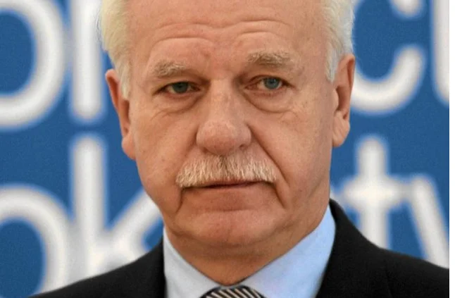 Olechowski trzyma kciuki za wygraną PiS?