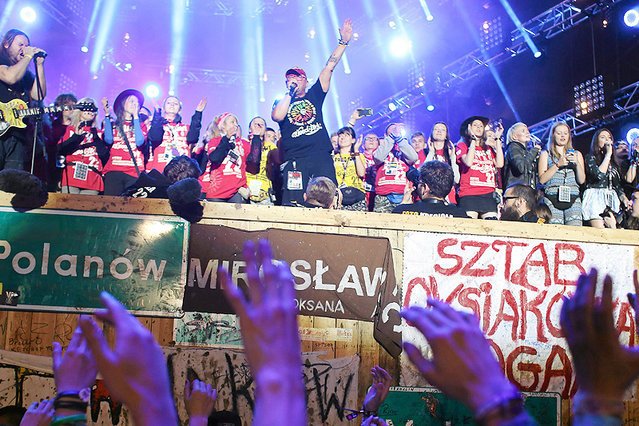 Szukają haka na Owsiaka? Prokuratura sprawdza, czy na Przystanku Woodstock nie zaniżano liczby uczestników.