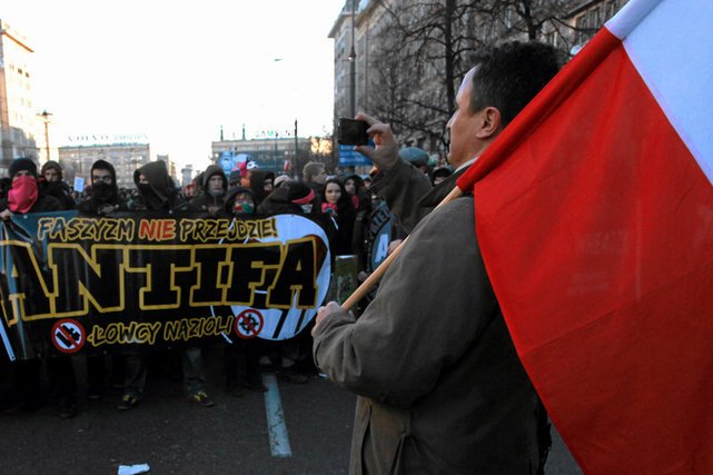 Działacze Antify zaatakowali uczestników marszu w Dniu Żołnierzy Wyklętych?