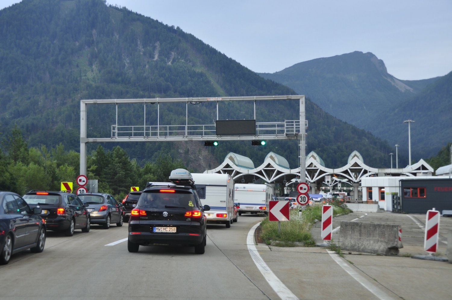 Jak w drodze do Chorwacji ominąć Słowenię lub płatne autostrady?