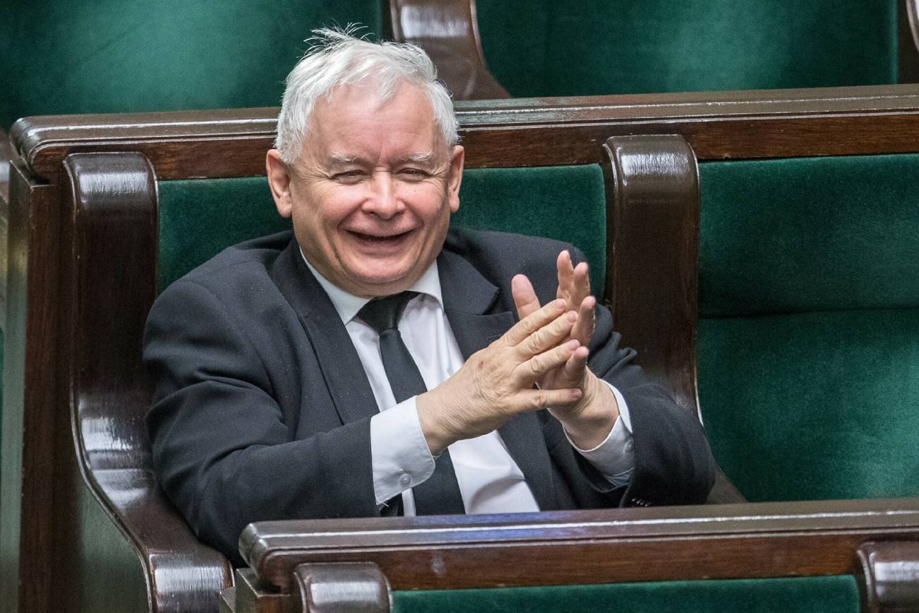 W sondażu dla prawicowego portalu wynik PIS odleciał. PIS wygrałby