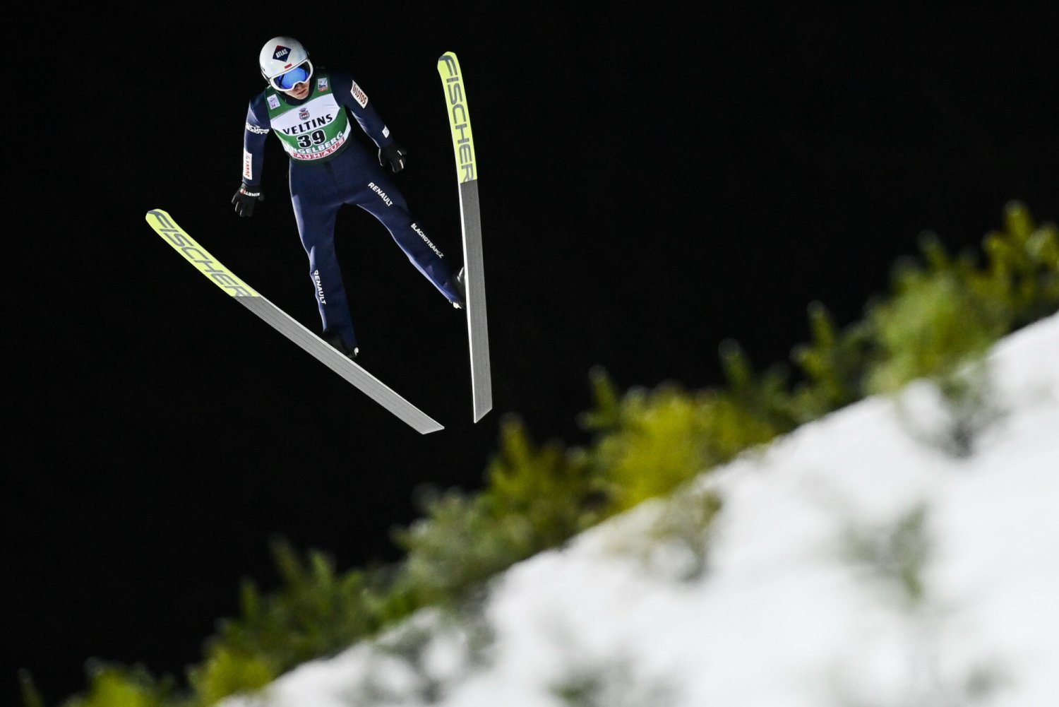 Kamil Stoch w czwartek po raz ósmy w karierze został mistrzem Polski w skokach