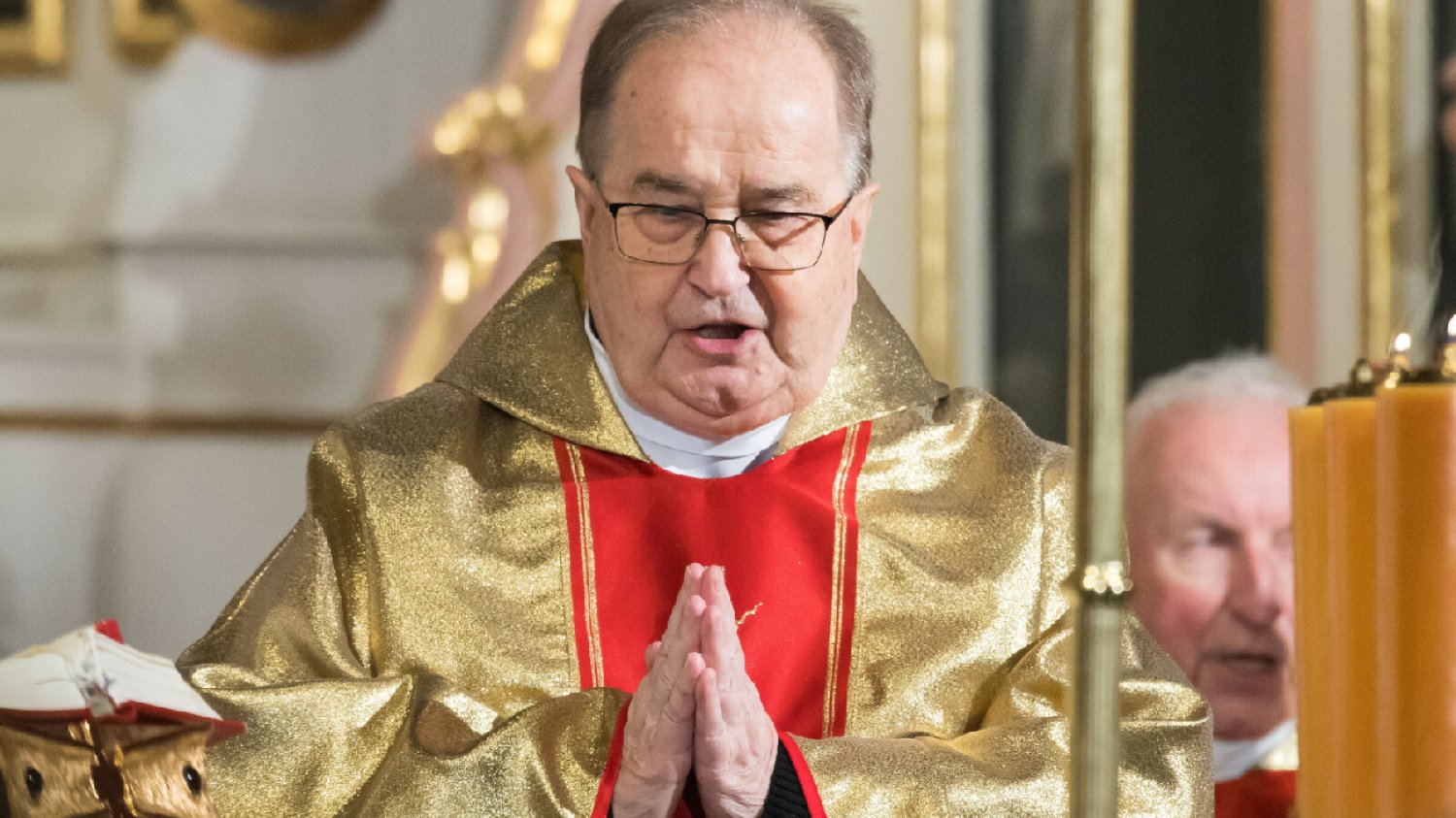 Tadeusz Rydzyk wściekły na rząd Tuska. Grzmi o "komunistach" i broni TVP.