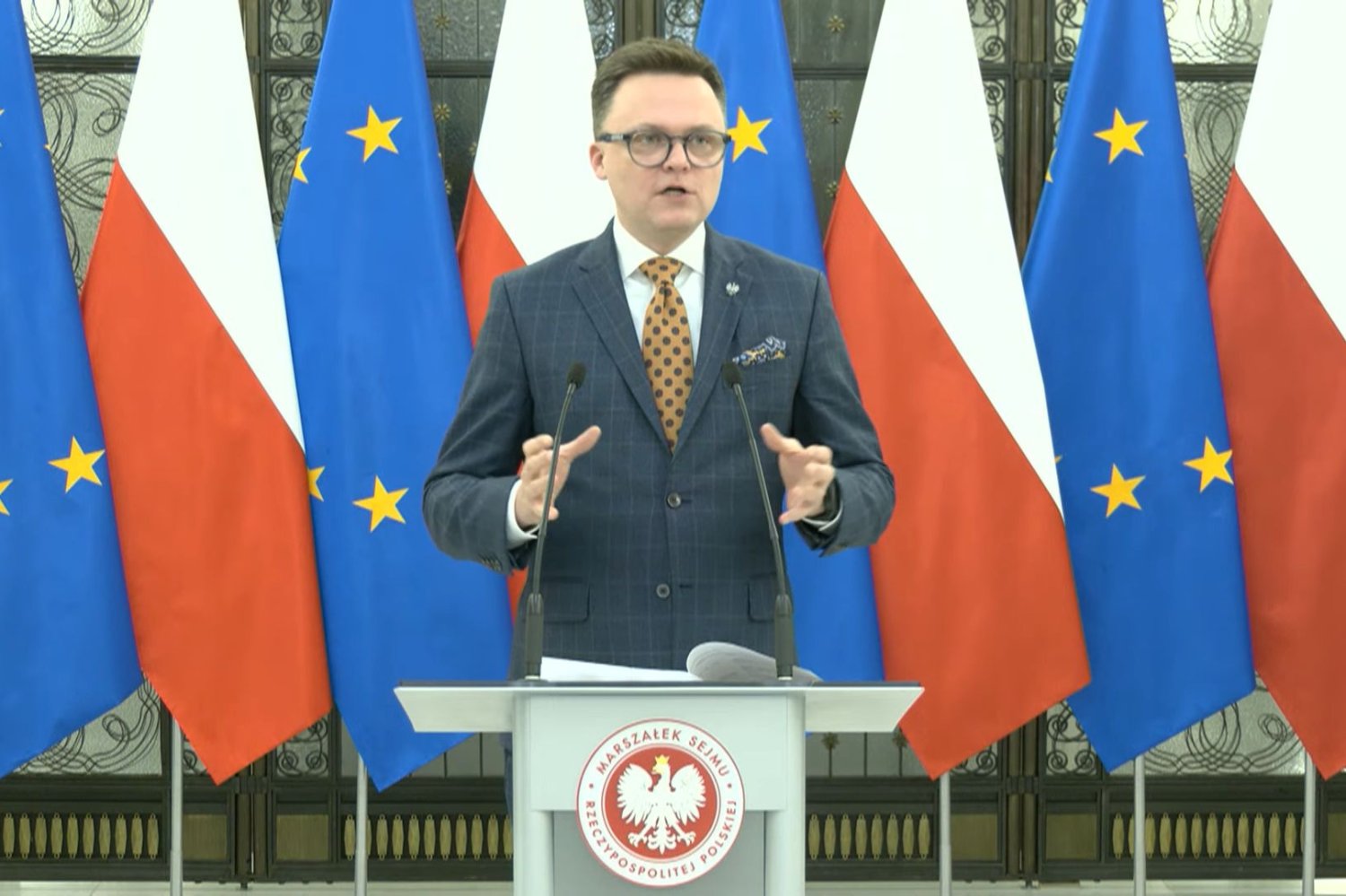 Szymon Hołownia zdradził, czego oczekuje od Mateusza Morawieckiego.