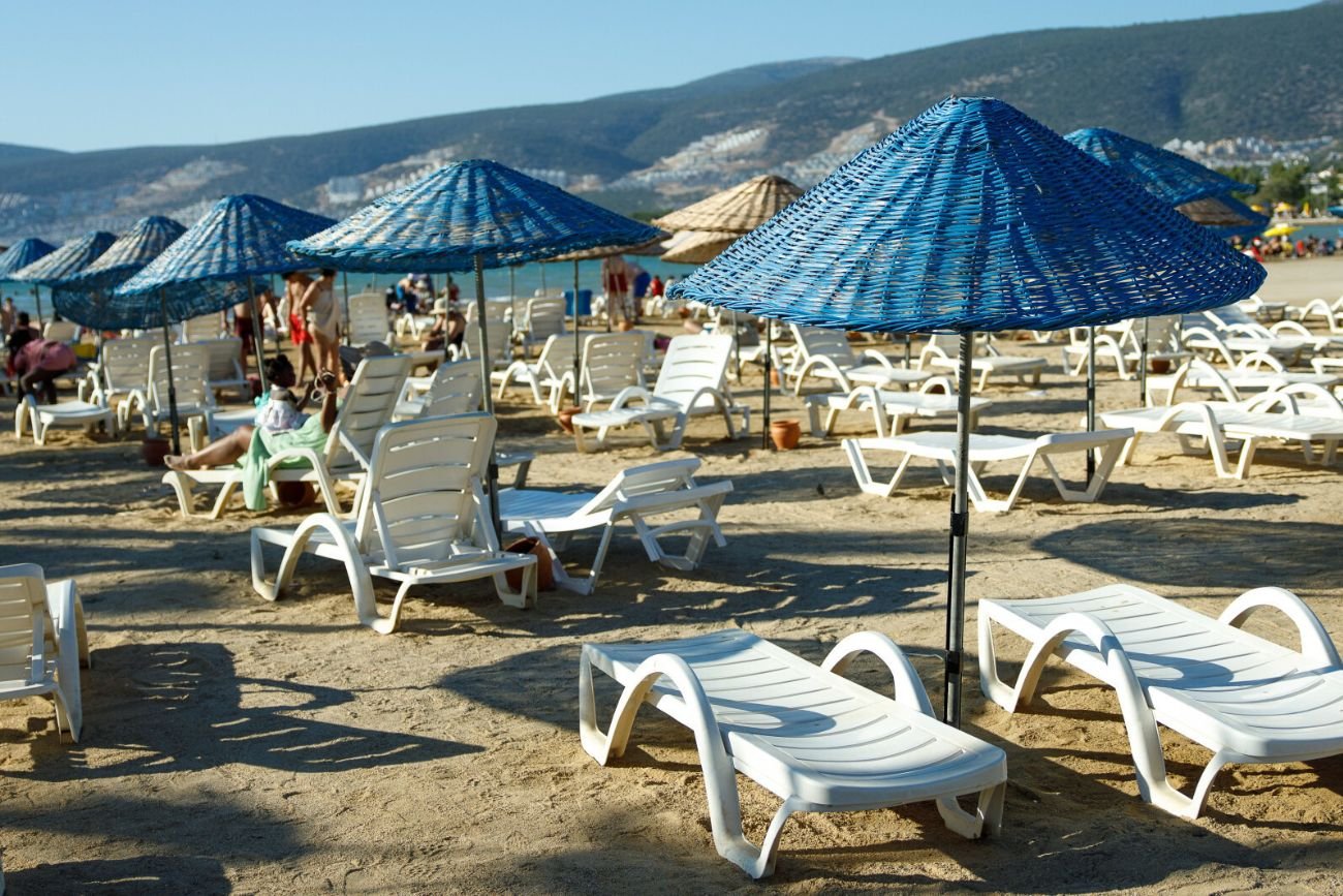 Plaże w Turcji świecą pustkami. Warto wykorzystać tę okazję