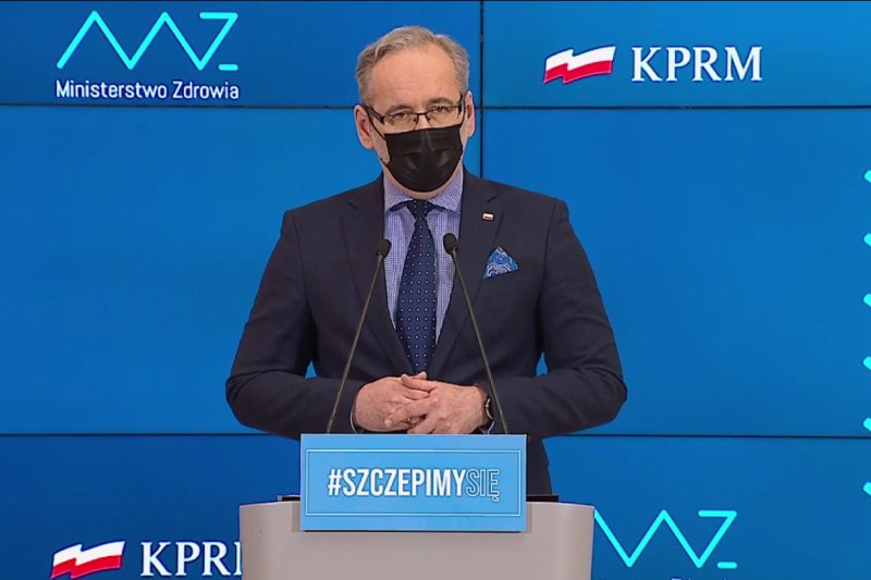 Adam Niedzielski poinformował o zmianach w obostrzeniach.