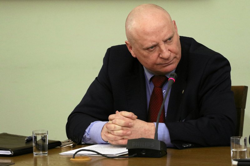 Krzysztof Parchimowicz w nowym "Newsweeku" ocenia Zbigniewa Ziobrę i jego ludzi.